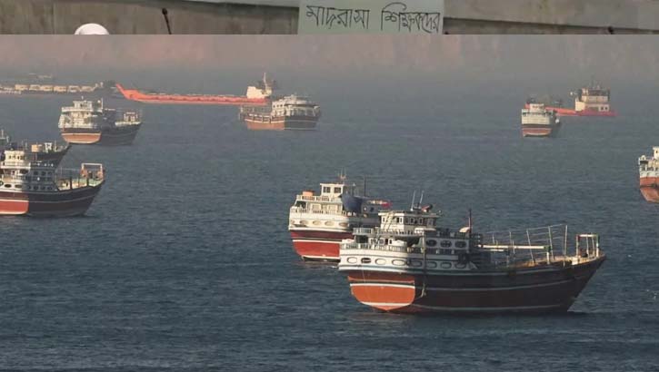 হরমুজে টোল নয়, সার্ভিস ফি নেবে ইরান